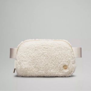 Lululemon Fleece Belt Bag 1L White Opal/Gold